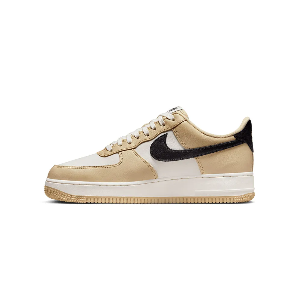 Air Force 1 07 LX (Team Gold/Black)