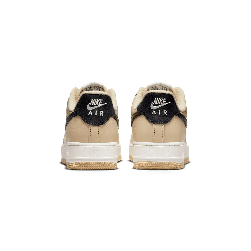 Air Force 1 07 LX (Team Gold/Black)