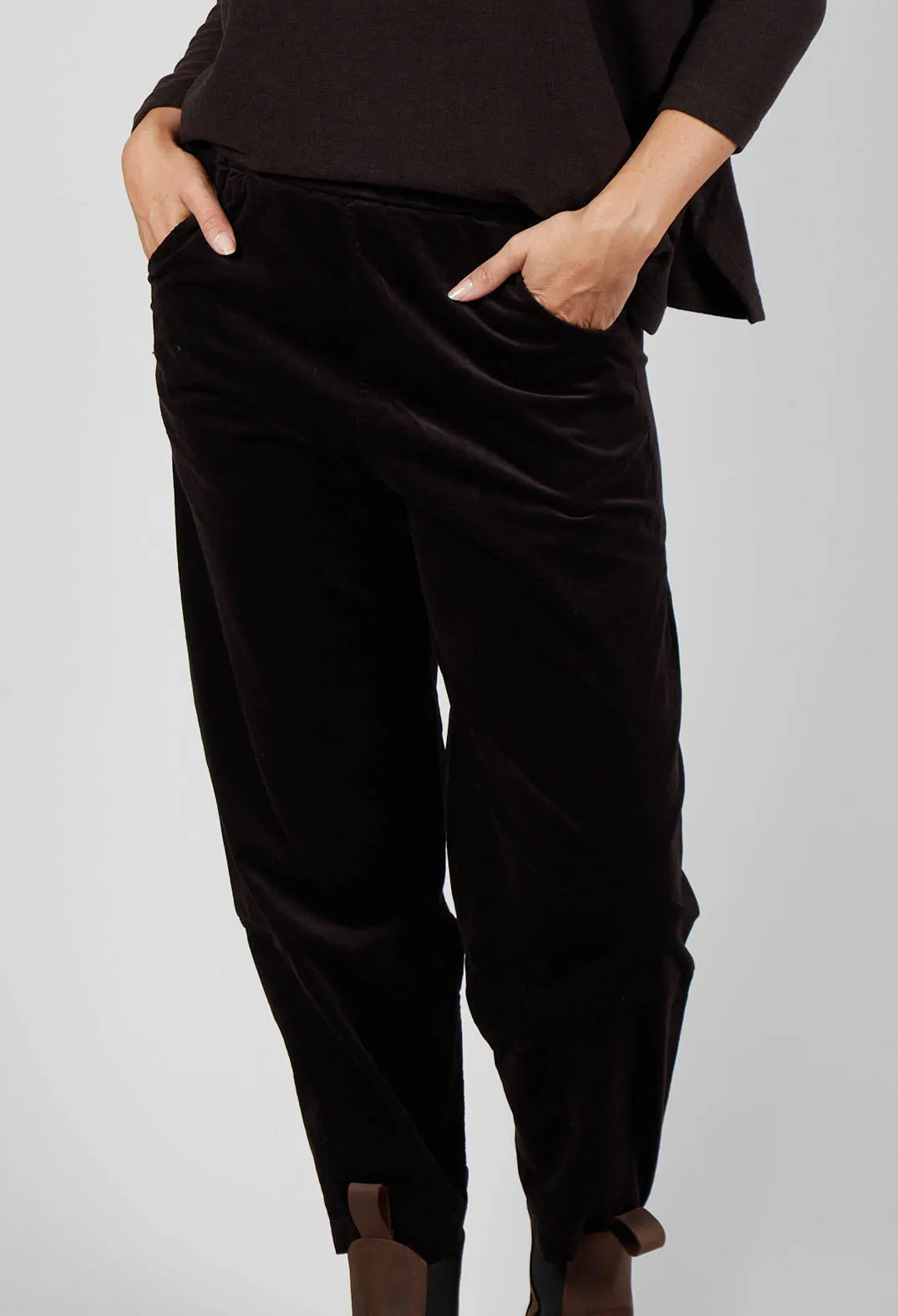 Alicia V Trousers in Moro