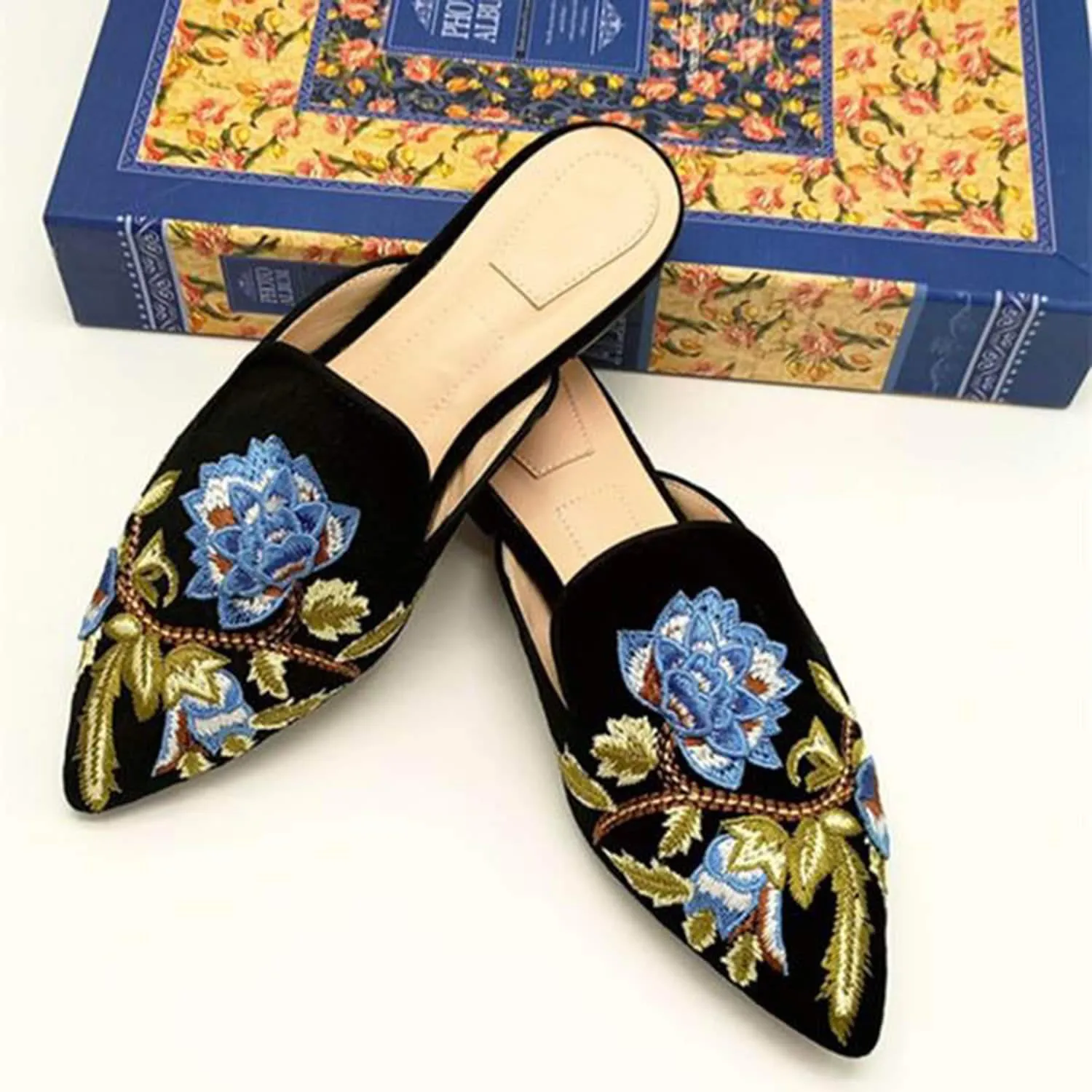 (Clean Up - US 7) Embroidery Mule Flats